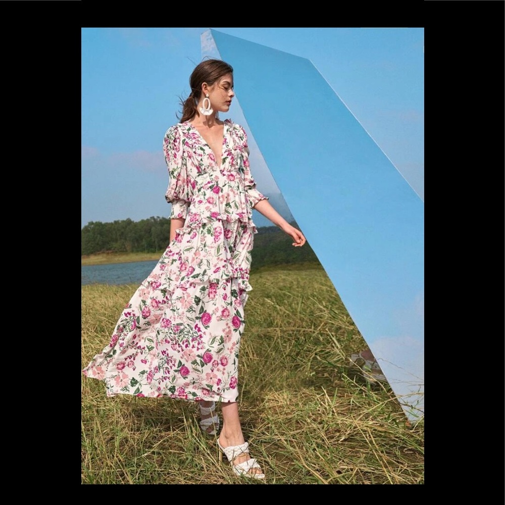Beautiful maxi dress - Picture 3 of 12